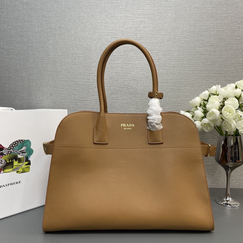 Pra*a top handle bags